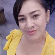 Profesora de sociales con la capacidad de impartir clases y afianzar conocimientos a niños de 7 a 16 años de edad